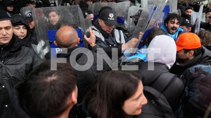 Uhapšeno oko 400 demonstranata